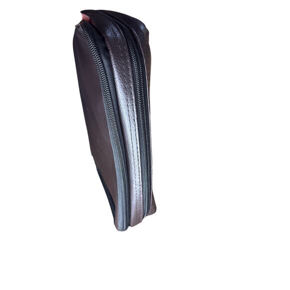 Christian Art Gifts Brown Faux Leather Bible Cover Case Double Zip 2006 Large - Picture 8 of 11